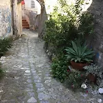 Un Capriccio - Mirto *