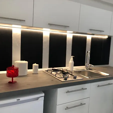 아파트 Un Capriccio - Mirto Aieta