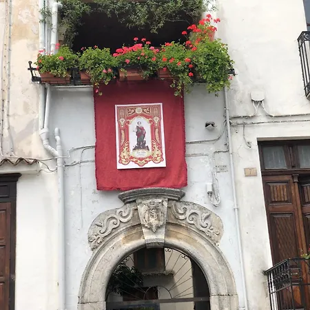 Un Capriccio - Mirto